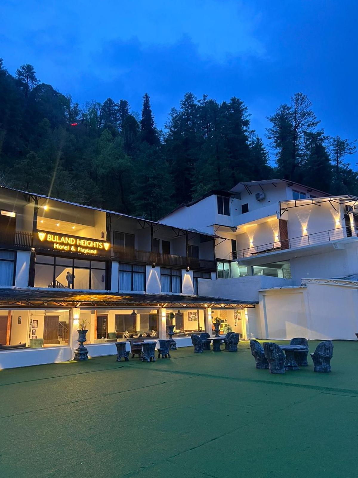 Buland Heights Hotel Murree Exterior photo