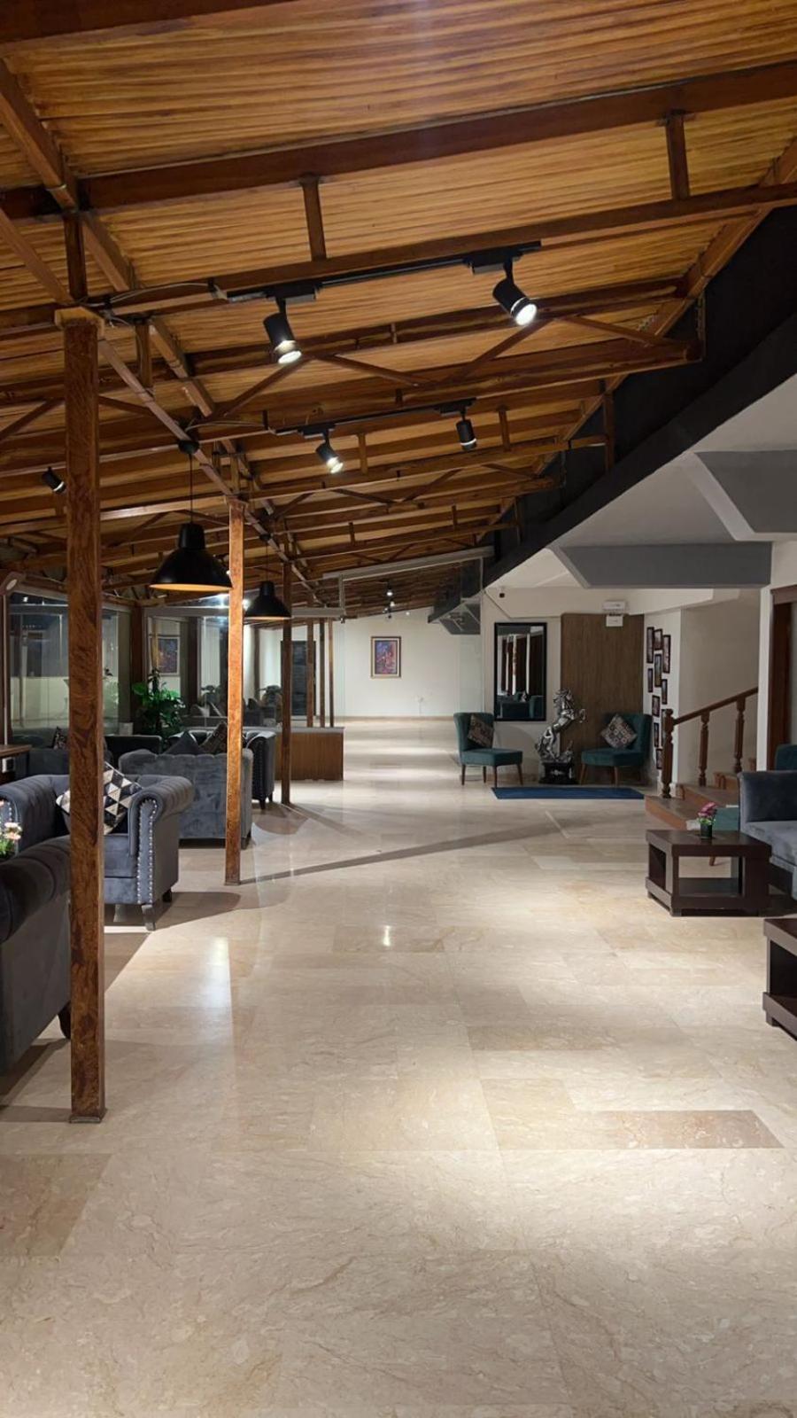Buland Heights Hotel Murree Exterior photo